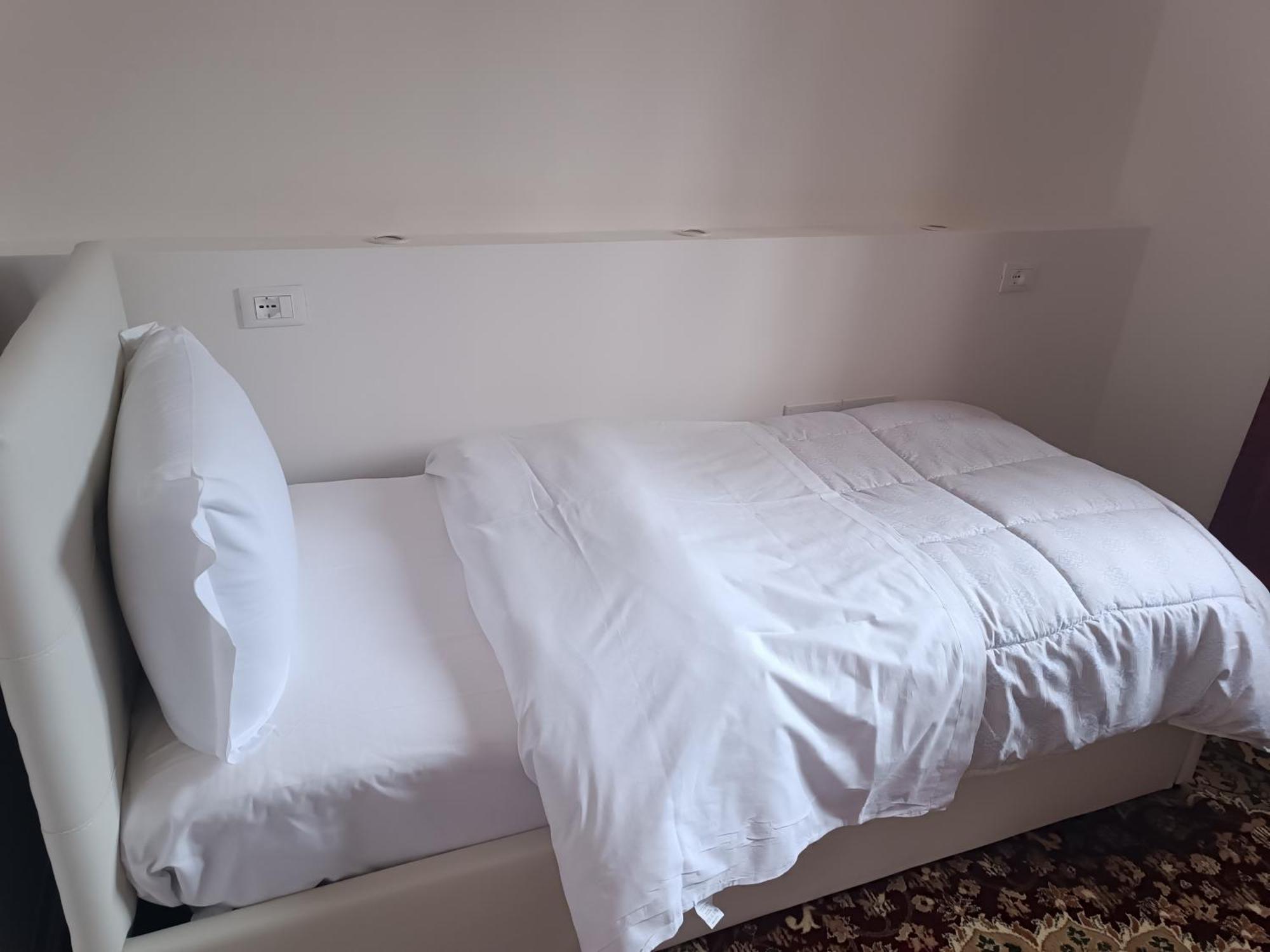 Bed and Breakfast Locazione Turistica 2 Тессера Экстерьер фото